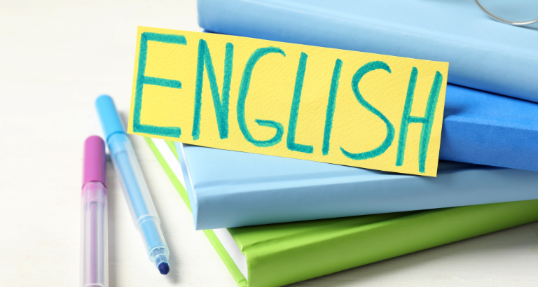 تجارب حقيقية: كيف غيرت اللغة الإنجليزية حياة الشباب السعودي (قصص نجاح 2026)